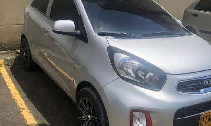 Vendo Kia Summa 2017...