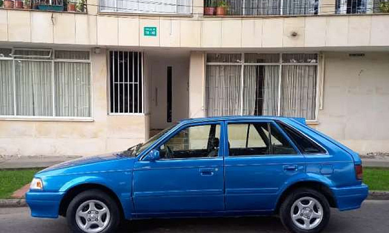 Vendo Mazda 323 Hs 1...