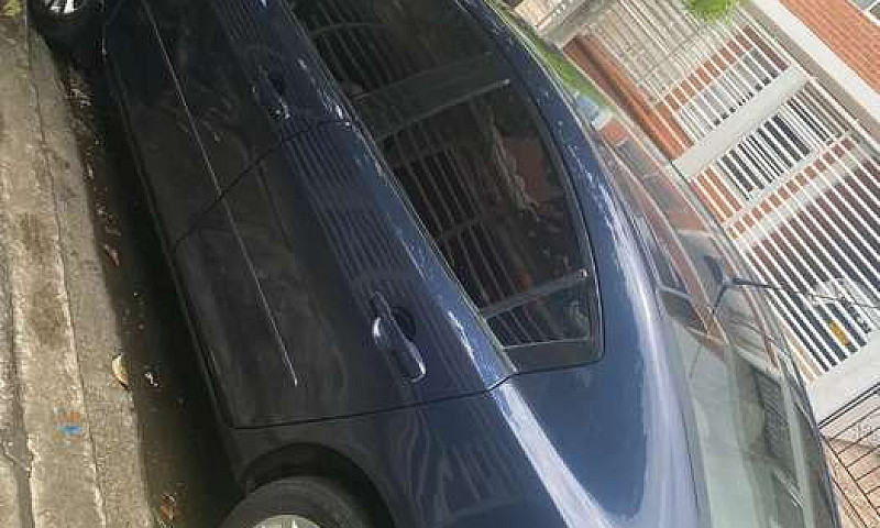 Vendo Mazda 3 De 1.6...