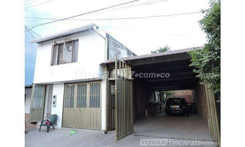 Venta De Casa Con Ga...