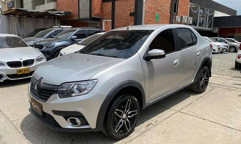 Renault Logan Intens...