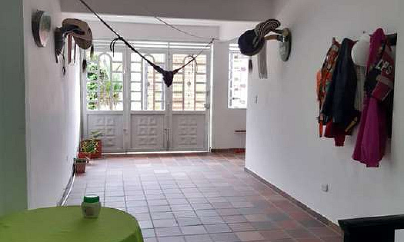 Vendo Casa Sector Nu...