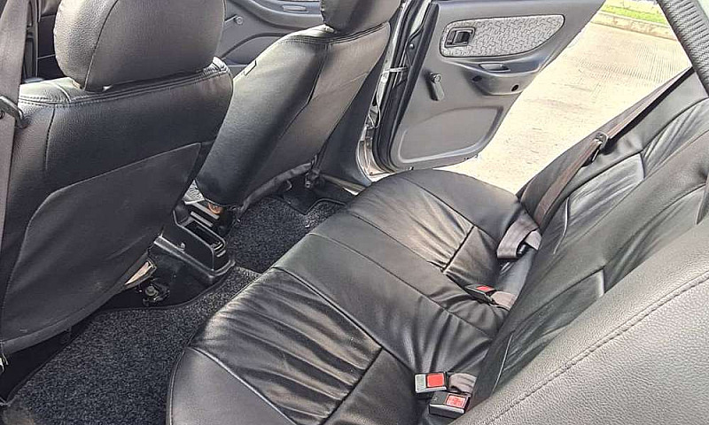 Nissan Sentra Aut Bl...