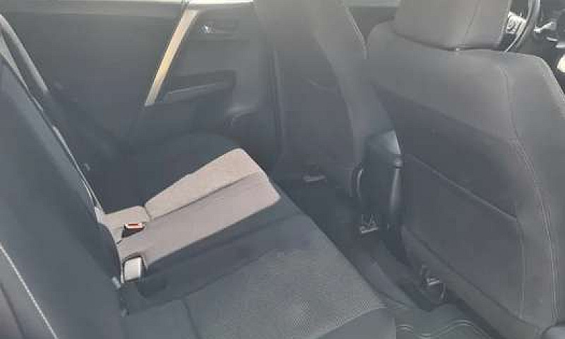 Se Vende Toyota Rav ...