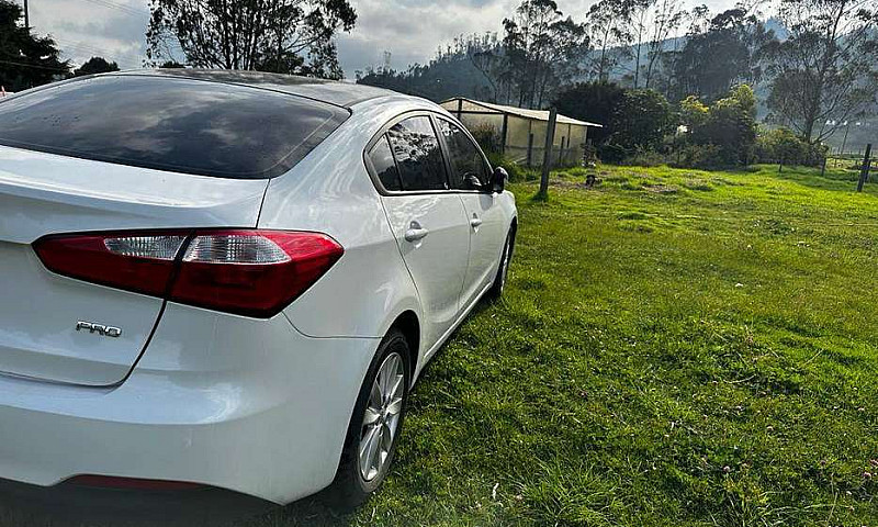 Kia Cerato Pro Ex 20...