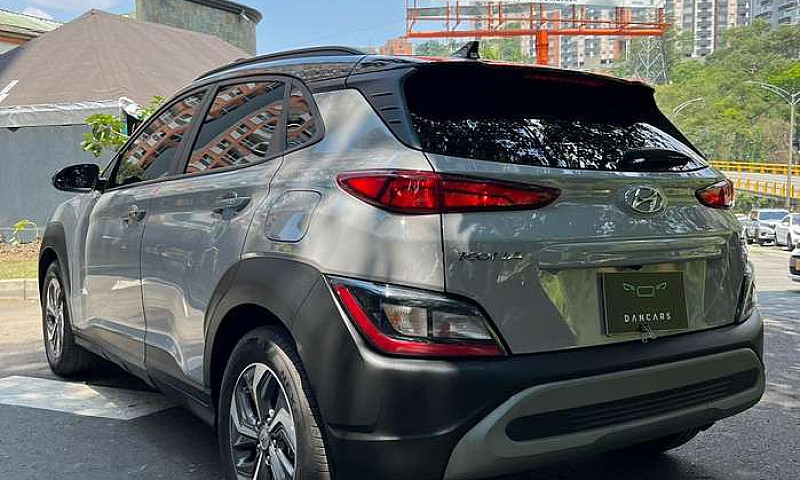 Hyundai Kona Premium...