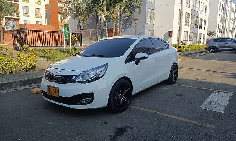 Se Vende Kia Rio En ...