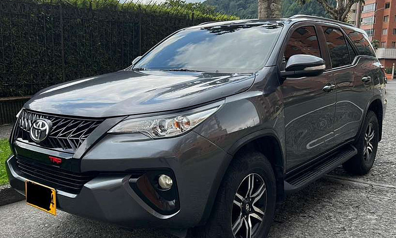 Toyota Fortuner...