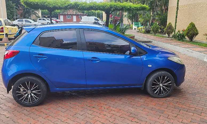 Mazda 2 Automatico...