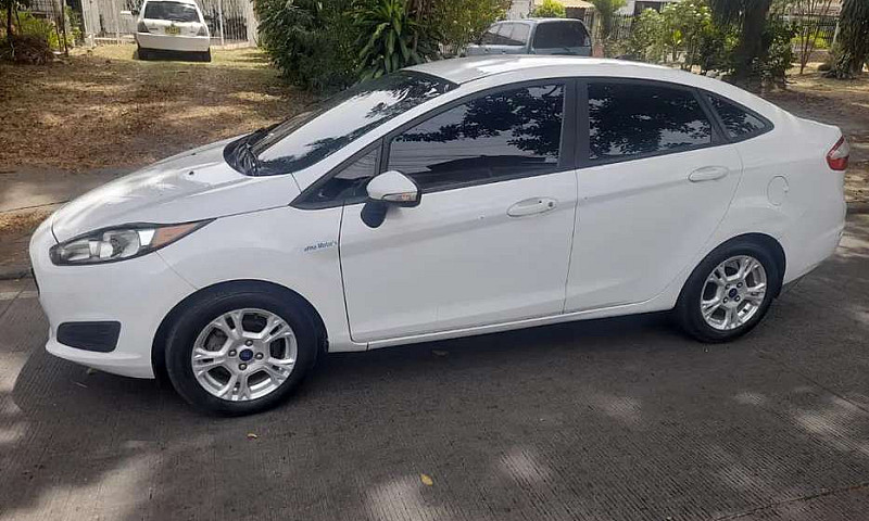 Ford Fiesta Se 2016...