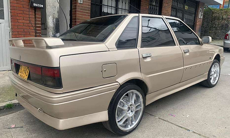 Renault 21 Etoile 16...