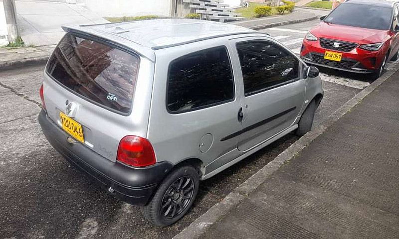 Vendo Hermoso Twingo...