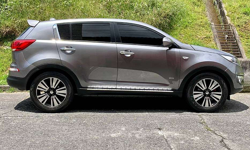 Kia Sportage 2016 Su...