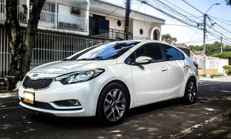 Kia Cerato Pro Model...