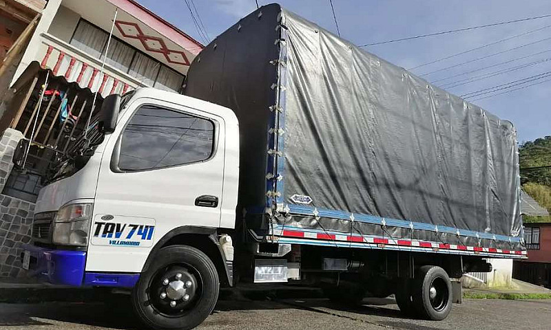 Vendo Mitsubishi Fus...