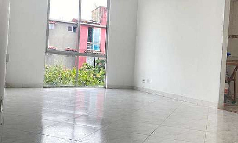 Apartamento Multifam...