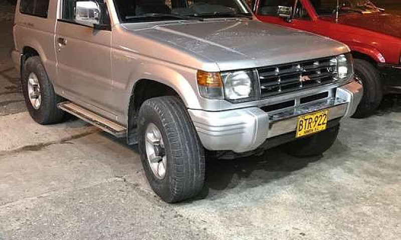 Vendo Montero Pajero...