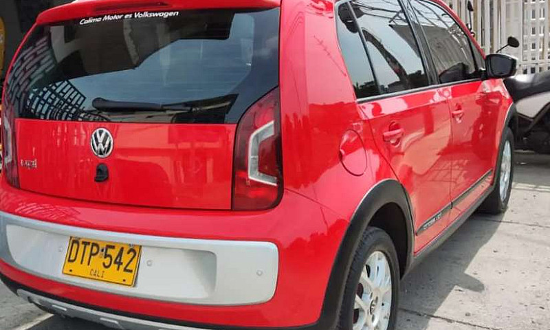 Vendo Volkswagen Cro...