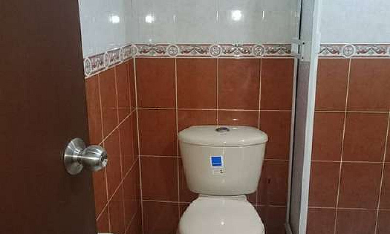 Arriendo Apto Multif...