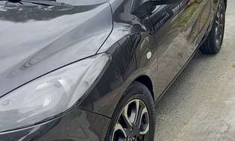 Vendo Mazda 2 Hatch ...