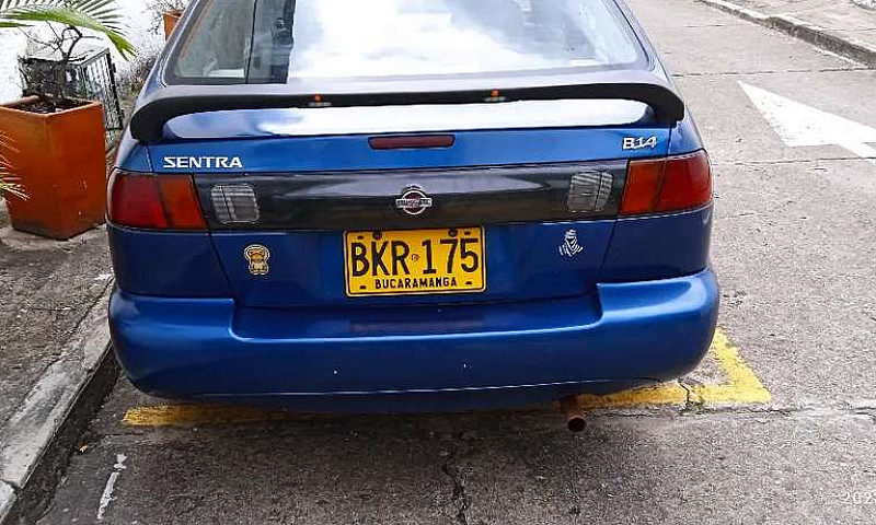 Nissan Sentra B14...
