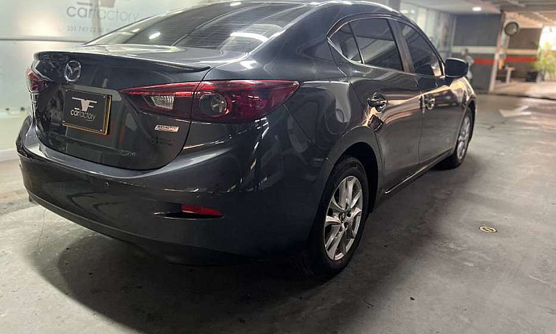 Mazda 3 Touring Auto...