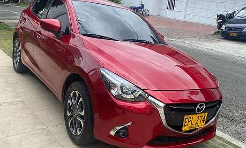 Mazda 2 Grand T...