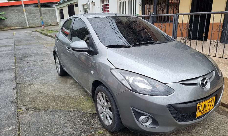 Se Vende Mazda En Bu...