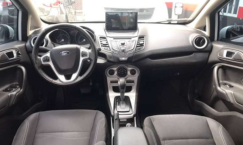 Ford Fiesta 2015...