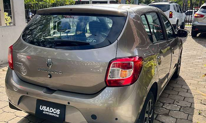 Vendo Renault Sander...
