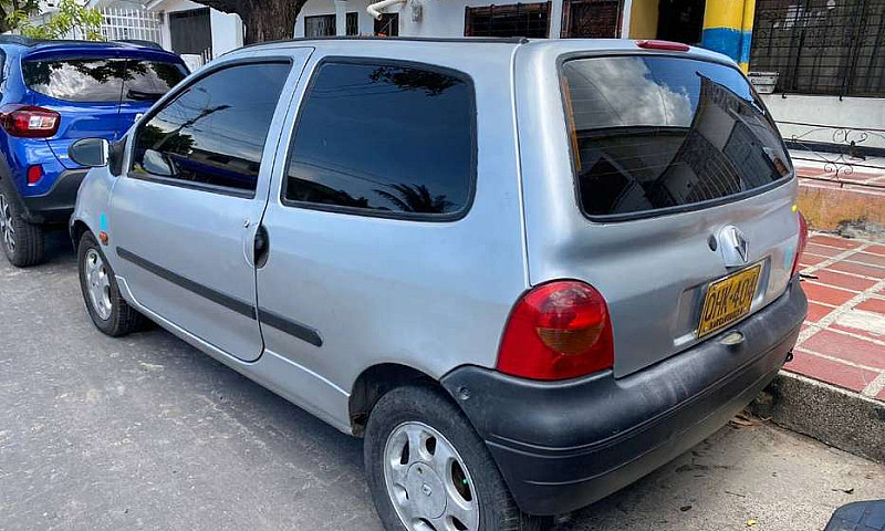 Vendo Renault Twingo...