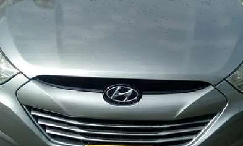 Vendo Hyundai Tucson...