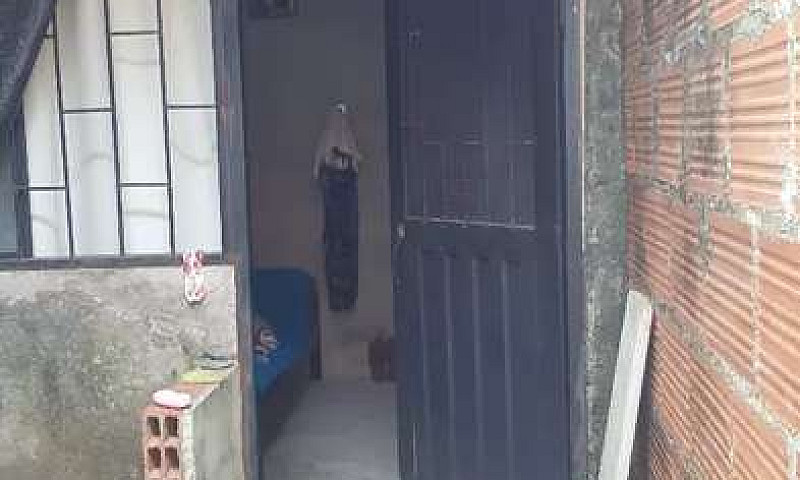 Se Vende Casa...