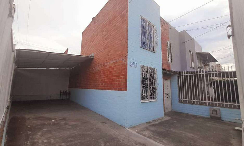 Arriendo Casa-Alamed...