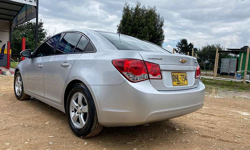 Chevrolet Cruze 2011...