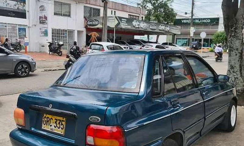 Ford Festiva A Inyec...