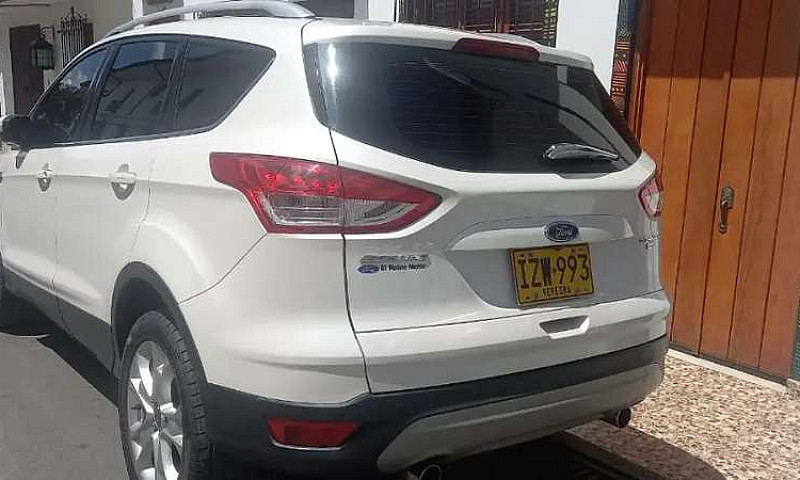 Vendo Ford Escape Ti...