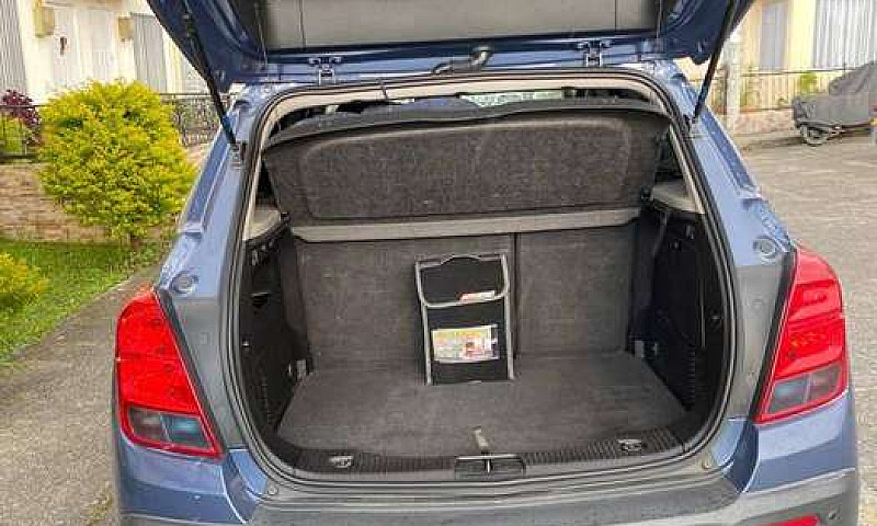 Chevrolet Tracker 1....