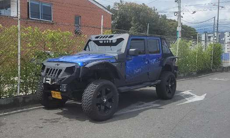 Vendo Jeep Wrangler...