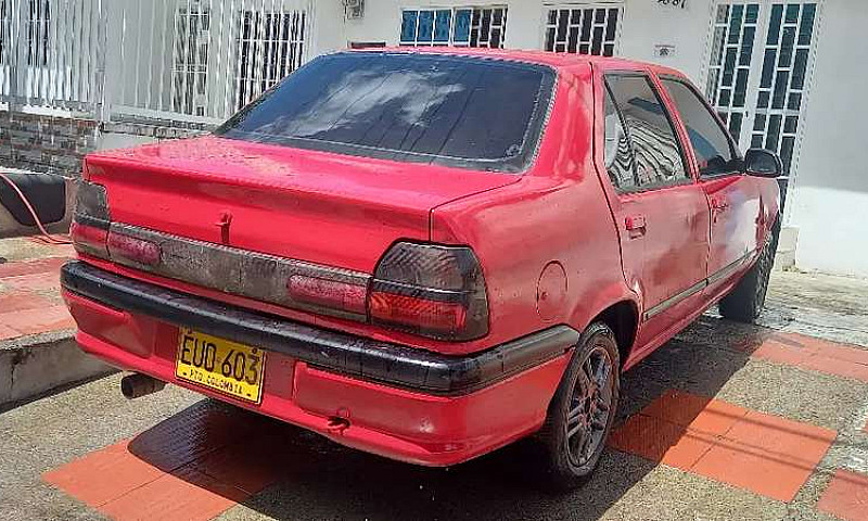 Vendo Lindo Renault ...