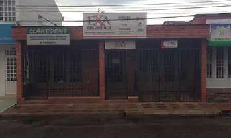Casa Bien Ubicada Se...