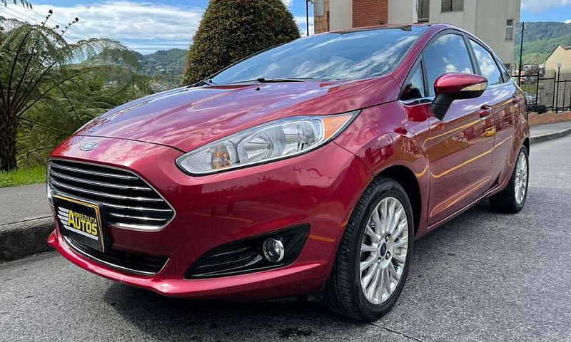 Ford Fiesta Titanium...