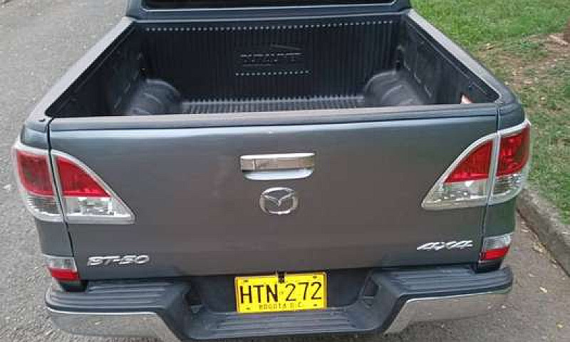 Mazda Bt50 2014 Dies...