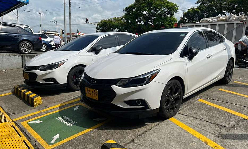 Vendo Chevrolet Cruz...