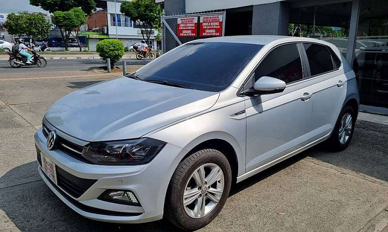 Volkswagen Polo Comf...