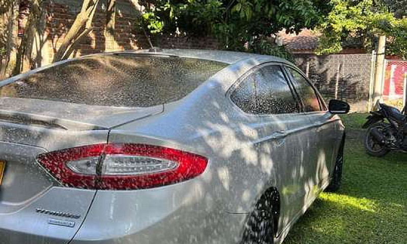Vendo Ford Fusion...