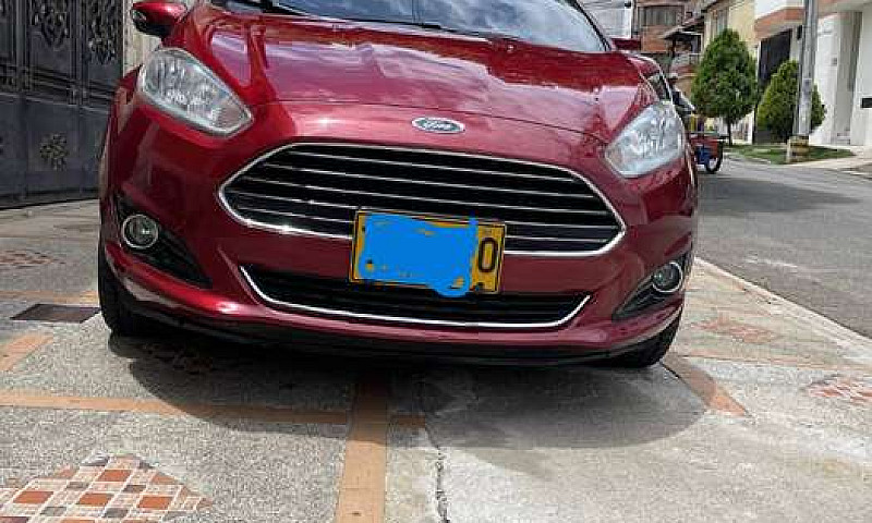 Ford Fiesta Titanium...