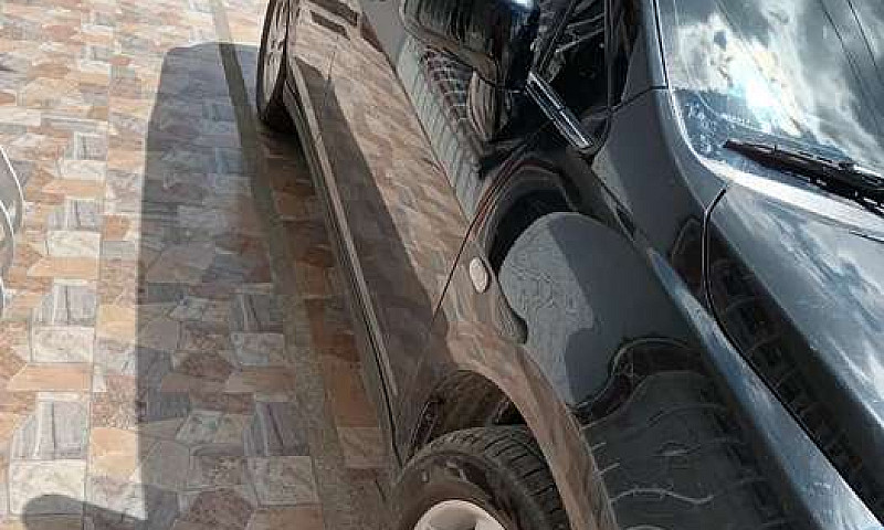 Se Venda Nissan Tiid...