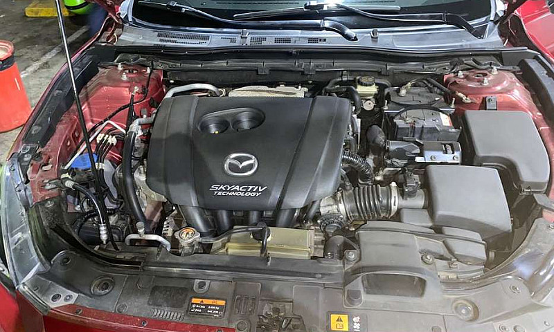 Mazda 3 Grand Tourin...