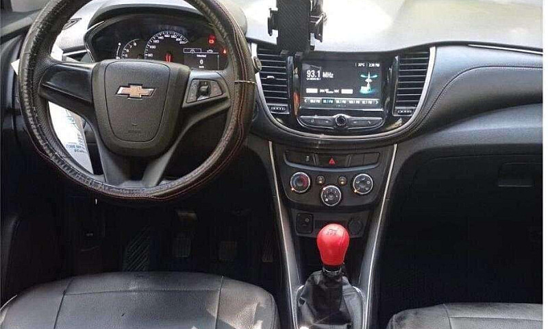 Chevrolet Tracker  2...